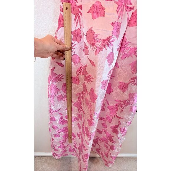 NWT Lulus With Passion Pink Floral Print Jacquard Sleeveless Maxi Dress Medium - Picture 12 of 13